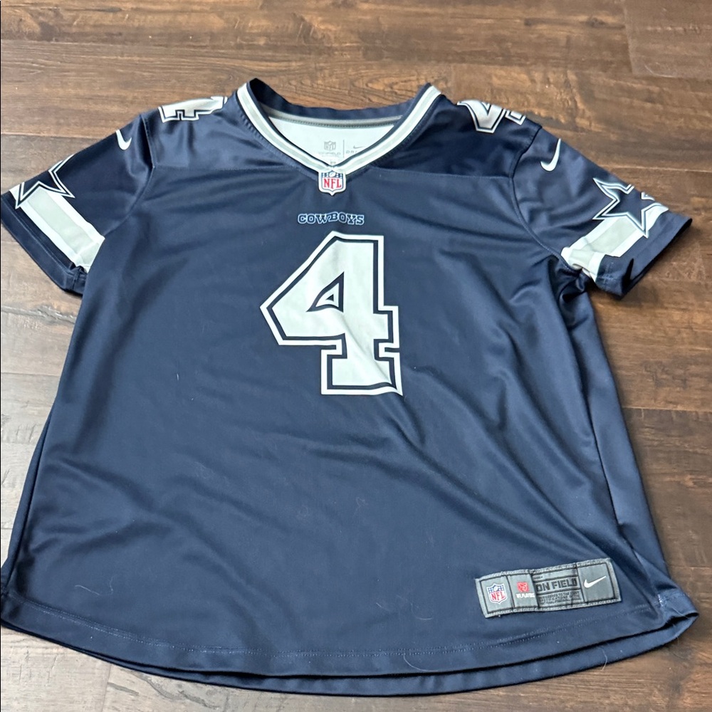 Nike womens Navy Blue Dallas Cowboys Football Jersey #A15
